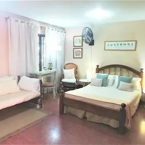 Comoda En Ubicación Privilegiada De La Ciudad De Habitación en casa particular