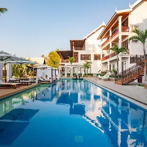 https://relaxful.hotelsluangprabang.com